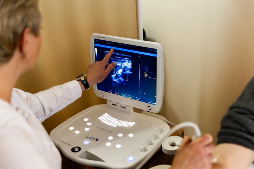Портативний апарат ультразвукової діагностики SonoScaner Orcheo Lite XS